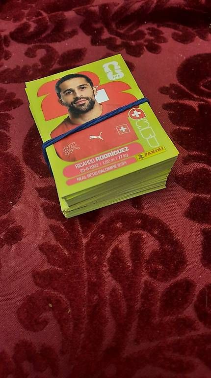 Cartes à collectionner: vignettes panini 20ct pcs – Neuf avec emballage d'origine à Yverdon-les-Bains par joe_m2gk
