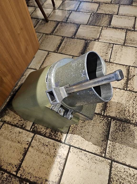 Elettrodomestici da cucina: Anliker Gastro Küchenmaschine – Usato da Herdern venduto da Naterre72 1