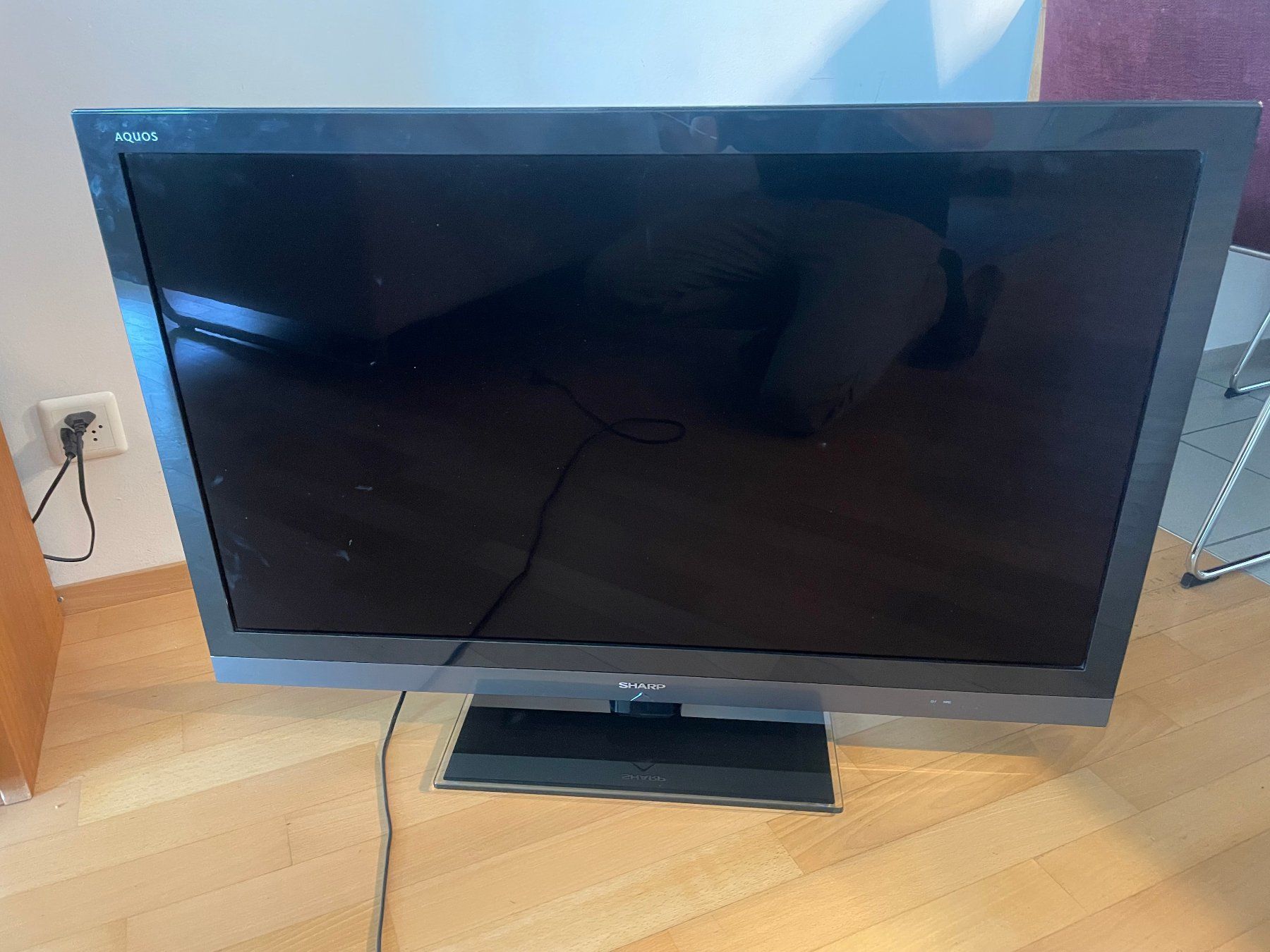 Sharp Fernseher: Sharp Aquos 40 Zoll LCD-TV – Gebraucht aus Zürich von baka05