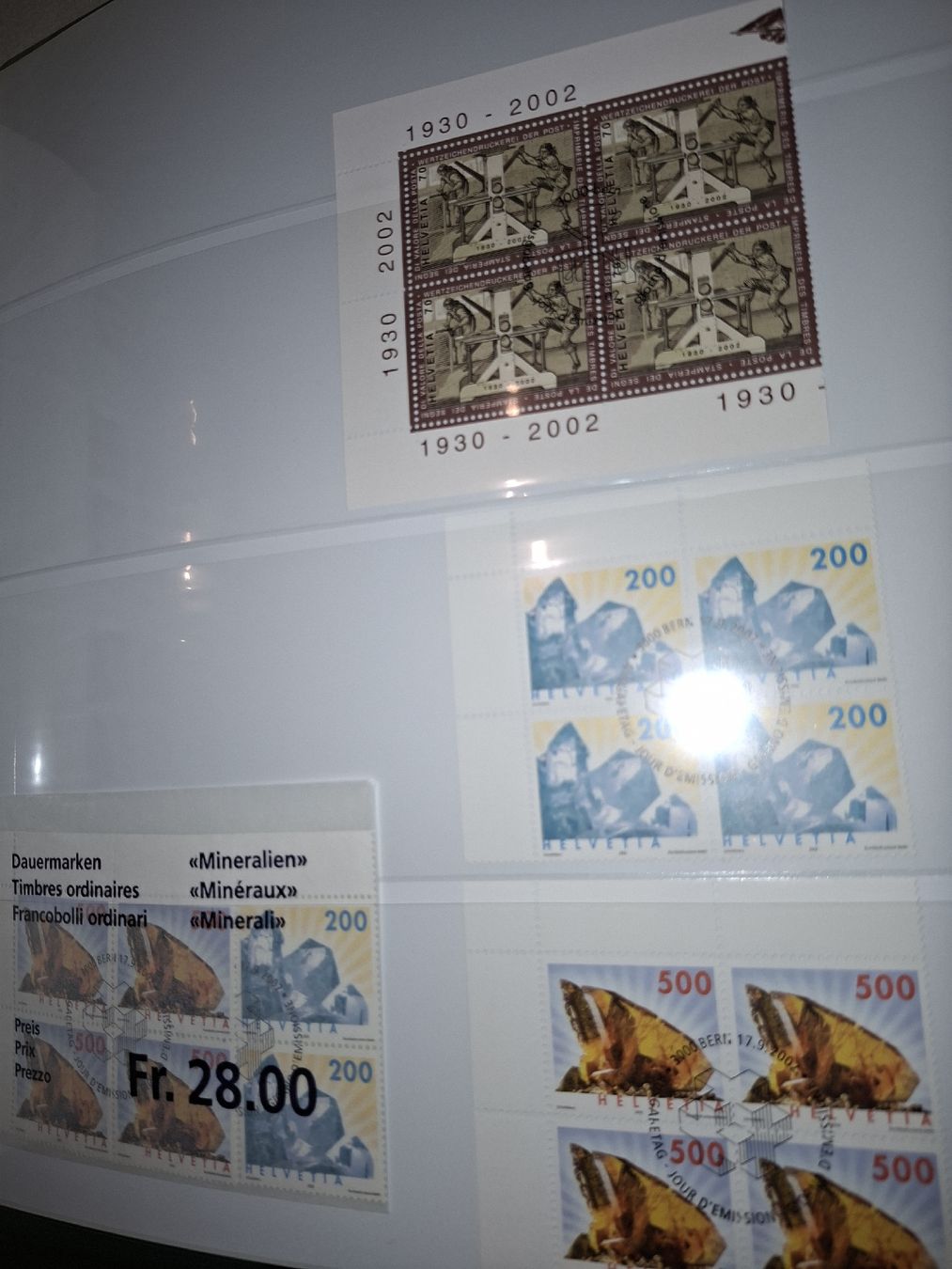 Tous les timbres: Lindner Album mit 4er Blocks 1998 - 2002  – D'occasion à Balgach par SIMEON27 6