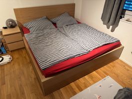 Ikea Bettgestell „Malm“ 180x200 cm, inkl. Nachttischen