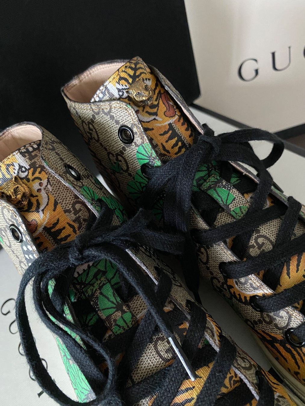 Gucci Scarpe da uomo: Unique Limited Gucci Men sneaker GG – Usato da Zürich venduto da pas_9czf 3
