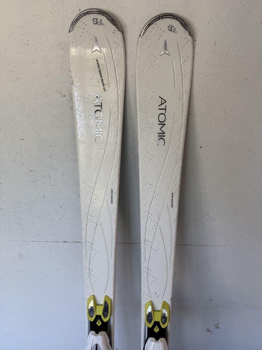 Atomic Skis: Atomic ski 165cm – Gebraucht aus Murten von Ski-Outlet 1