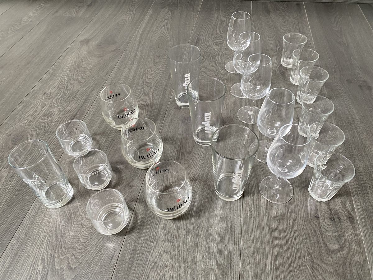 Bicchieri: Gläserset mit 21 Gläser – Usato da Hägglingen venduto da Karin0802 3
