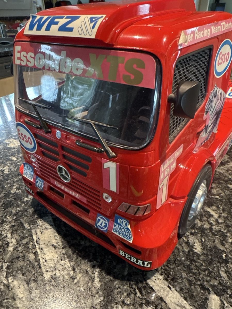 Mercedes-Benz Modellini d'auto: Mercedes LKW-Modell – Usato da Horriwil venduto da Carrera68 5
