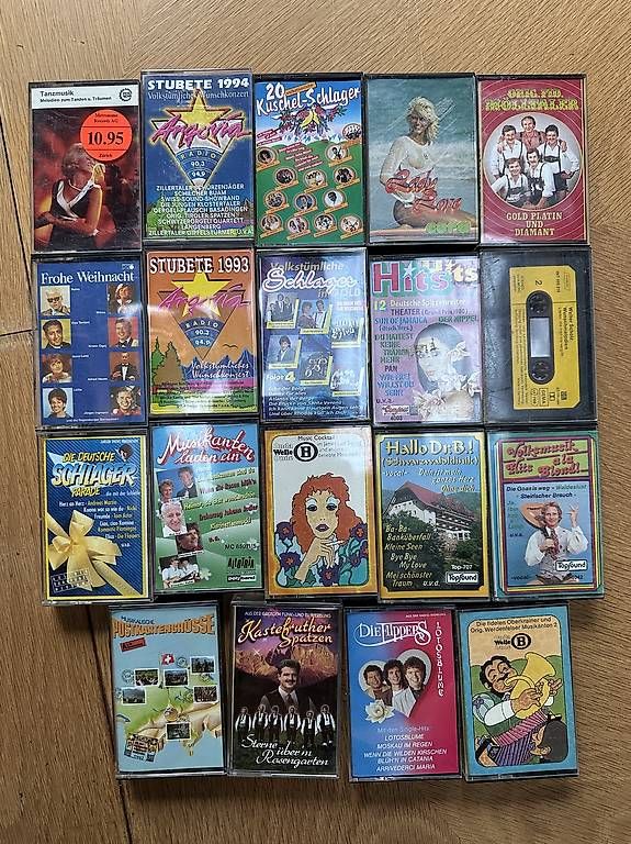 Musicassette: Diverses Kasetten Preis verhandelbar – Usato da Tägerig venduto da Stefan7041