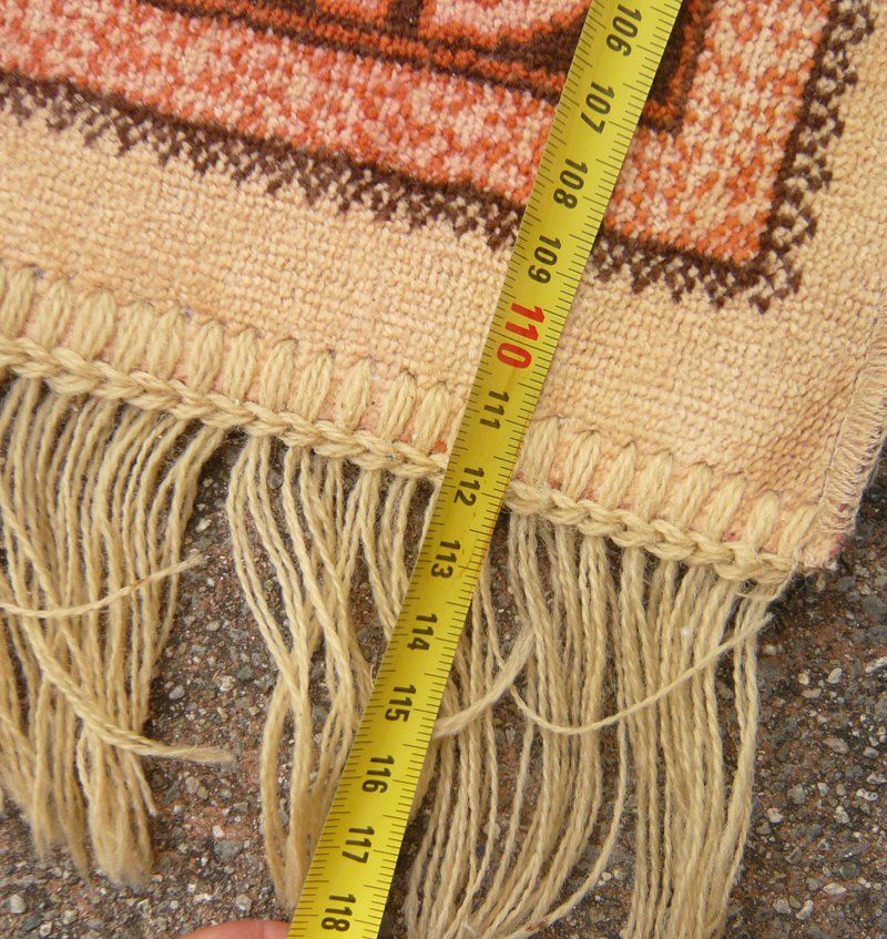 Teppiche: Teppich 67 x 118 cm – Gebraucht aus Ruggell von Btt 3