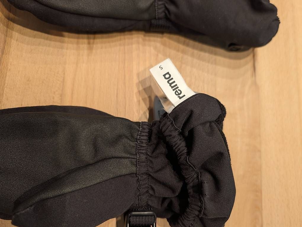 Guanti: Reima Fausthandschuhe Ote Grösse 5 – Usato da Bätterkinden venduto da lhe_sg2b 2
