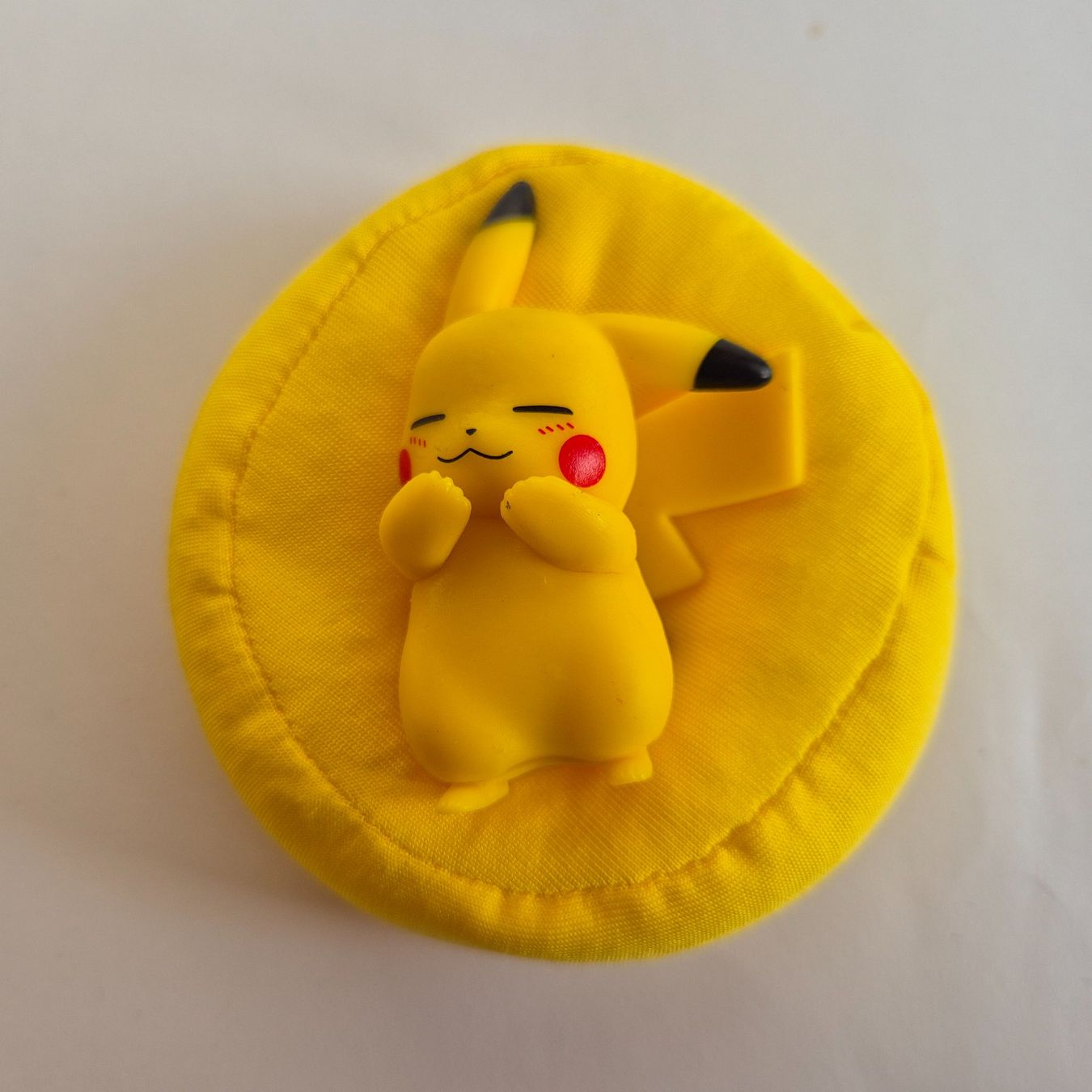 Pokémon Statuette: Pokemon Sammelfigur - Sleeping Pikachu 2 - MER – Nuovo (secondo la descrizione) da Zürich venduto da Mephisto87