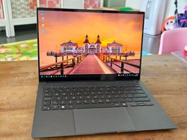 Asus Zenbook S14 wie NEU mit Garantie bis 11.27. 43 Ladezykl
