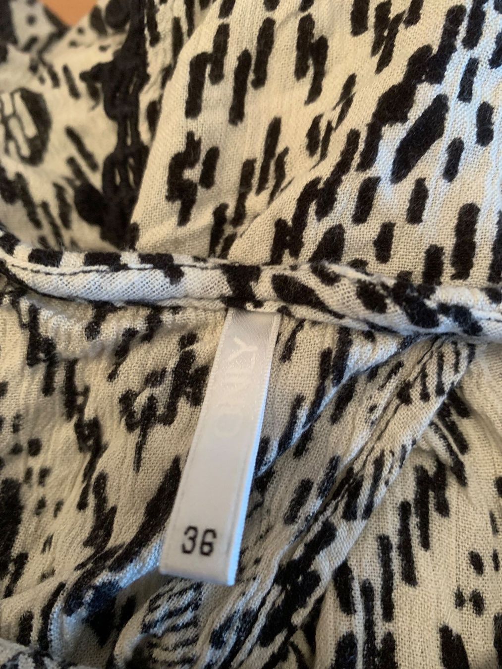 Only Tops: Joli haut été Only taille S ou 36 – D'occasion à MEYRIN par Gwendo10 2
