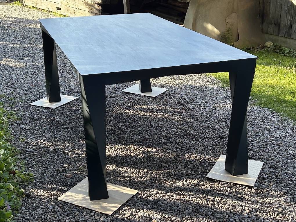 Tavoli: Prototyp – Usato da Ruswil venduto da eds-engdrehstil