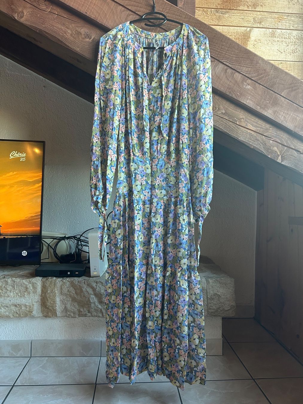 Vestiti: Robe fleurie longues manches vintage – Usato da Courrendlin venduto da loko2910 4