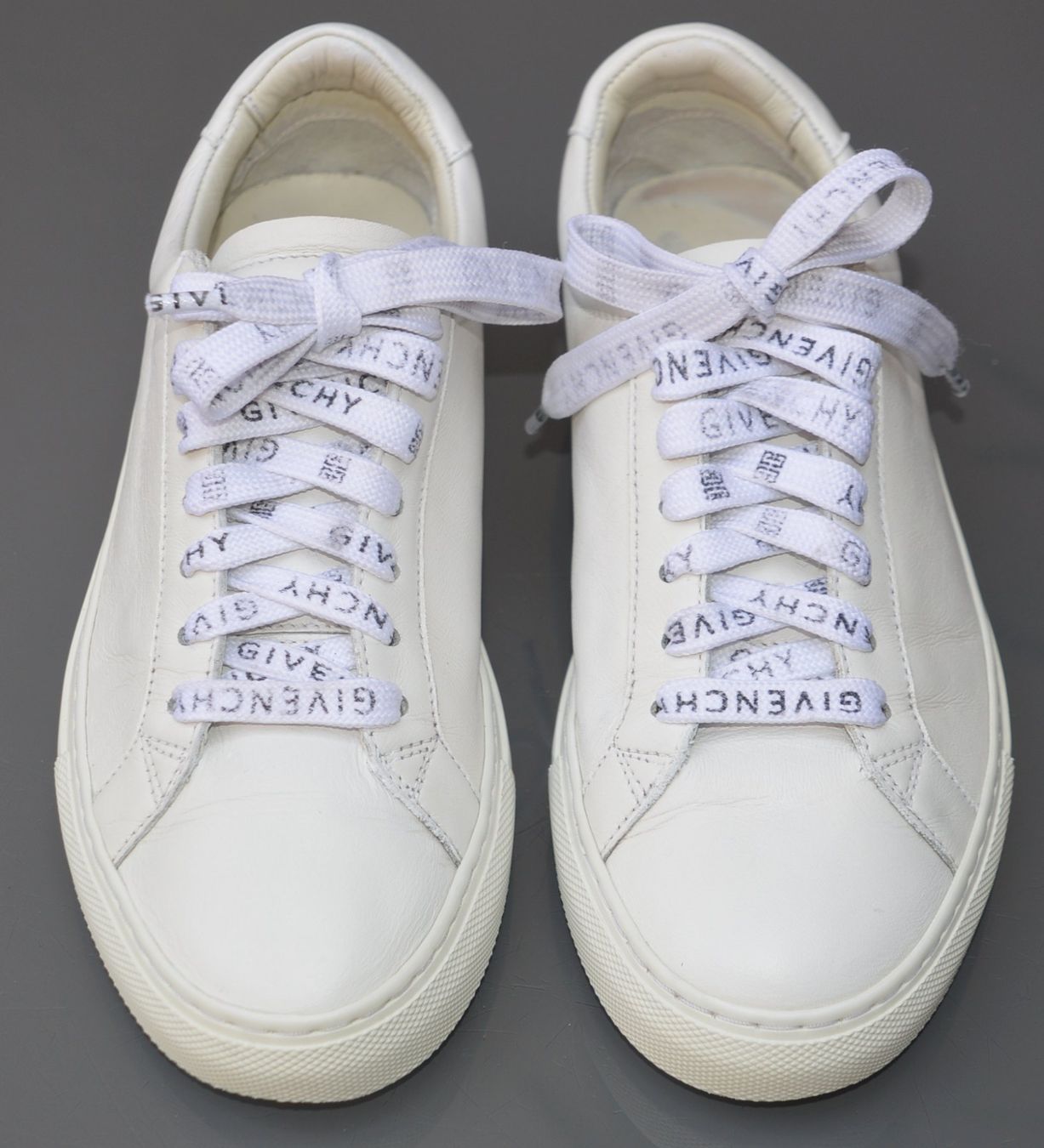 Givenchy Scarpe da donna: Sneakers Givenchy Urban Street .36 – Usato da Collonges venduto da Auganien 1