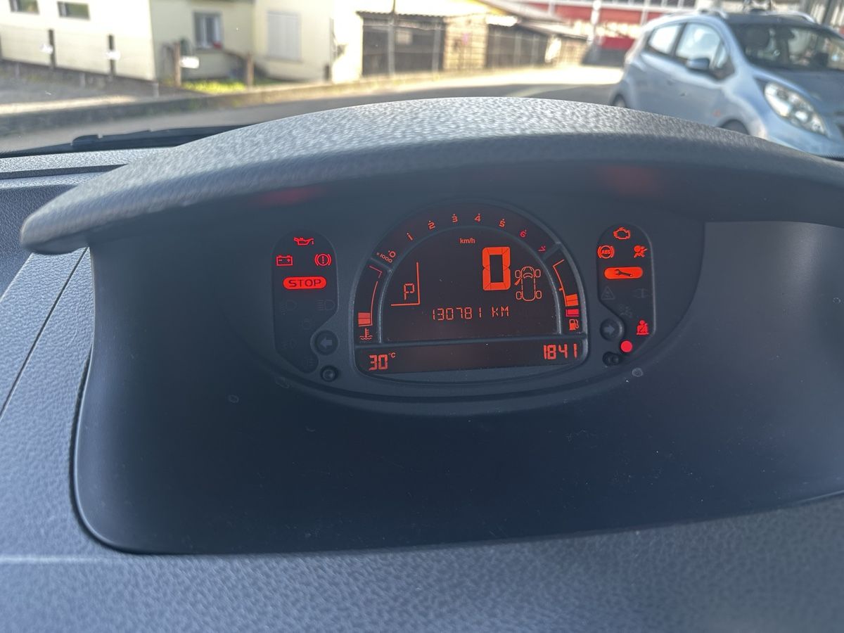 Renault Automobili: Renautl Modus 1.6 110 / Automat ! – Usato da Luzern venduto da Swiss-Garage 7