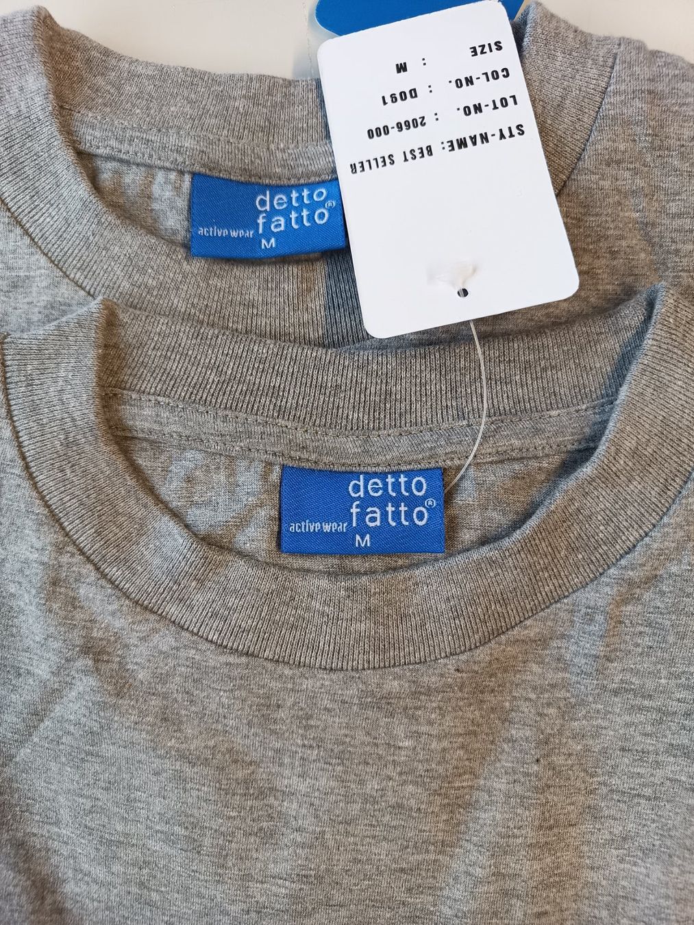 T-shirt: Restposten T- Shirt (a) – Nuovo (secondo la descrizione) da Oberegg venduto da A-Z.Handel.Loehrer 2