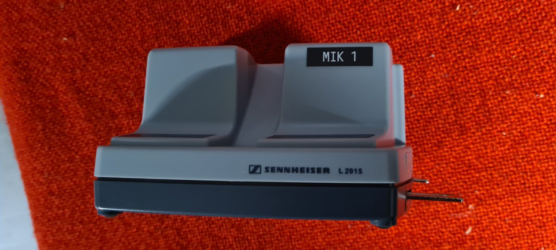 Microfoni: Sennheiser FunkmikrofoneL 2015 Ladeschale – Usato da Wallisellen venduto da Roci1 2