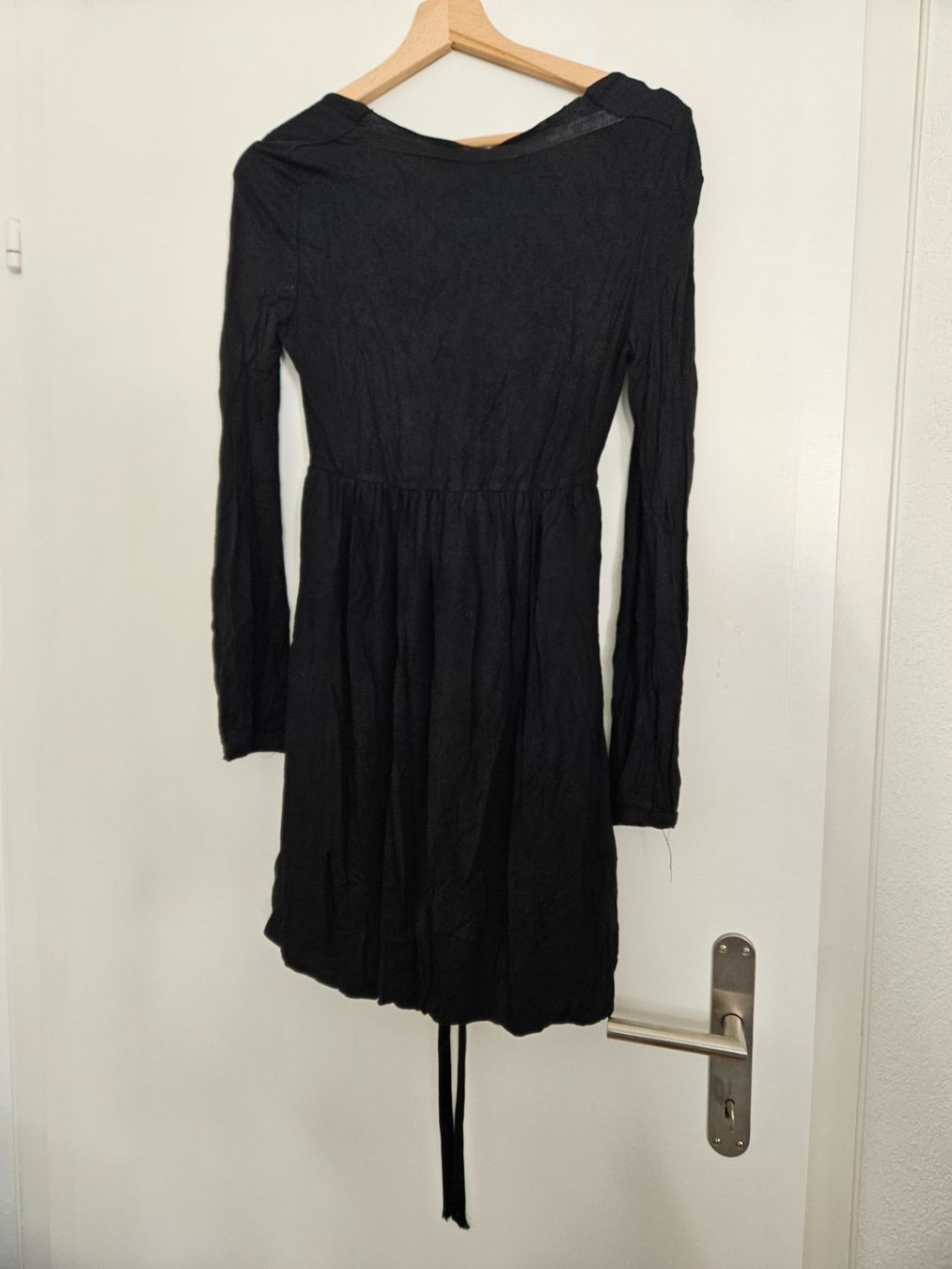 Robes: Super schönes, schwarzes Kleid Gr.S – D'occasion à Schaffhausen par sabrina915 5