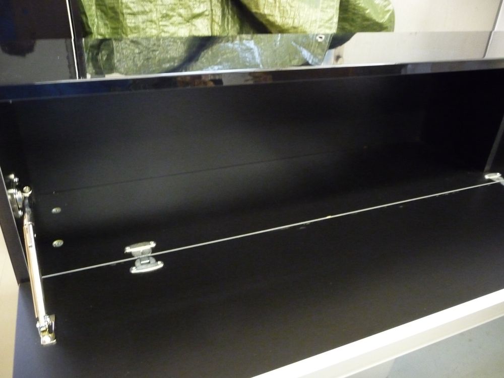 Ikea Besta Burs Hangeschrank