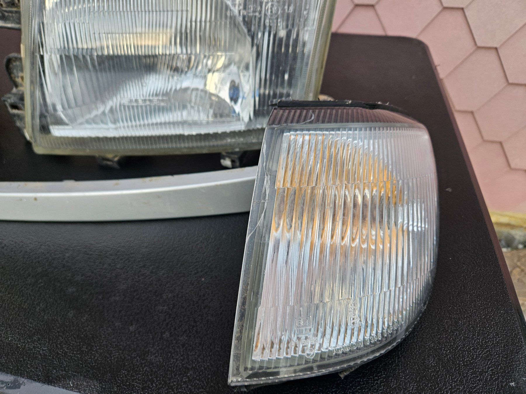 Fari: Subaru Forester Jg. 97 Scheinwerfer Set – Usato da Oberiberg venduto da Cretier 5