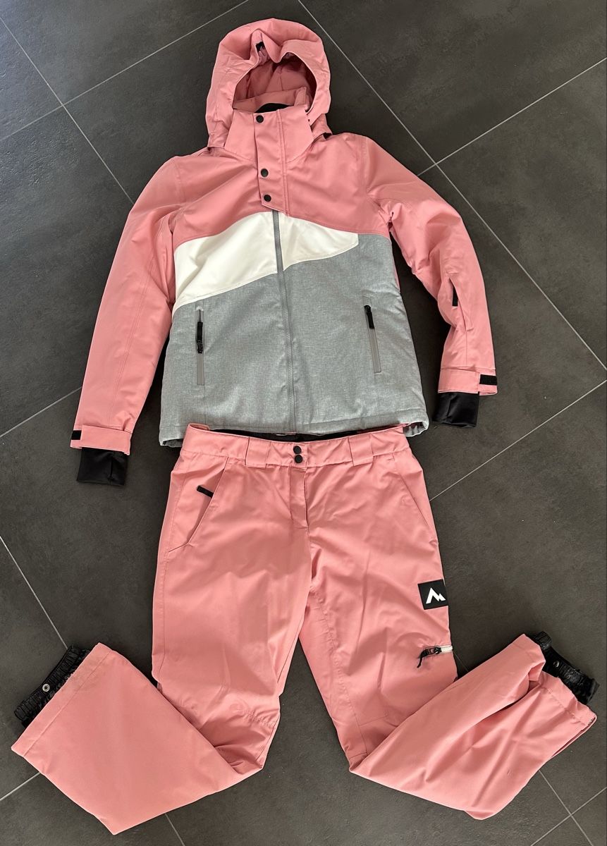 Mckinley Lots de vêtements: Skianzug MC KINLEY 40 – D'occasion à Oberurnen par sead79