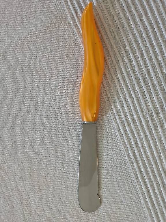 Coltelli da cucina: Buttermesser La fourmi - Serie vague - orange – Usato da Allschwil venduto da droledezebre 1