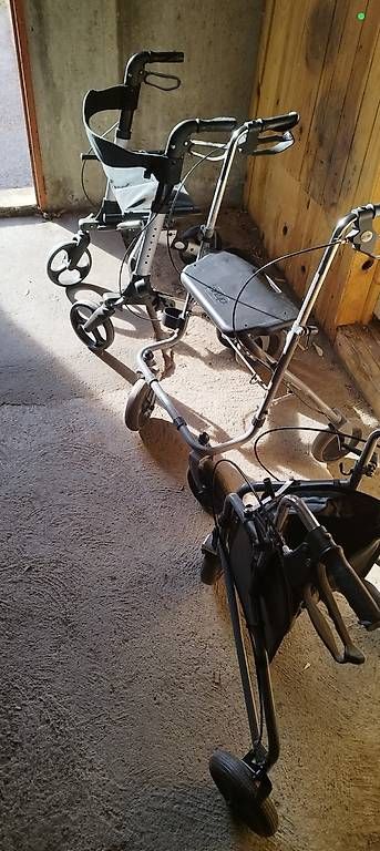 Ausili per la deambulazione: déambulateur / rollator – Usato da nyon venduto da mka_bn7r 4