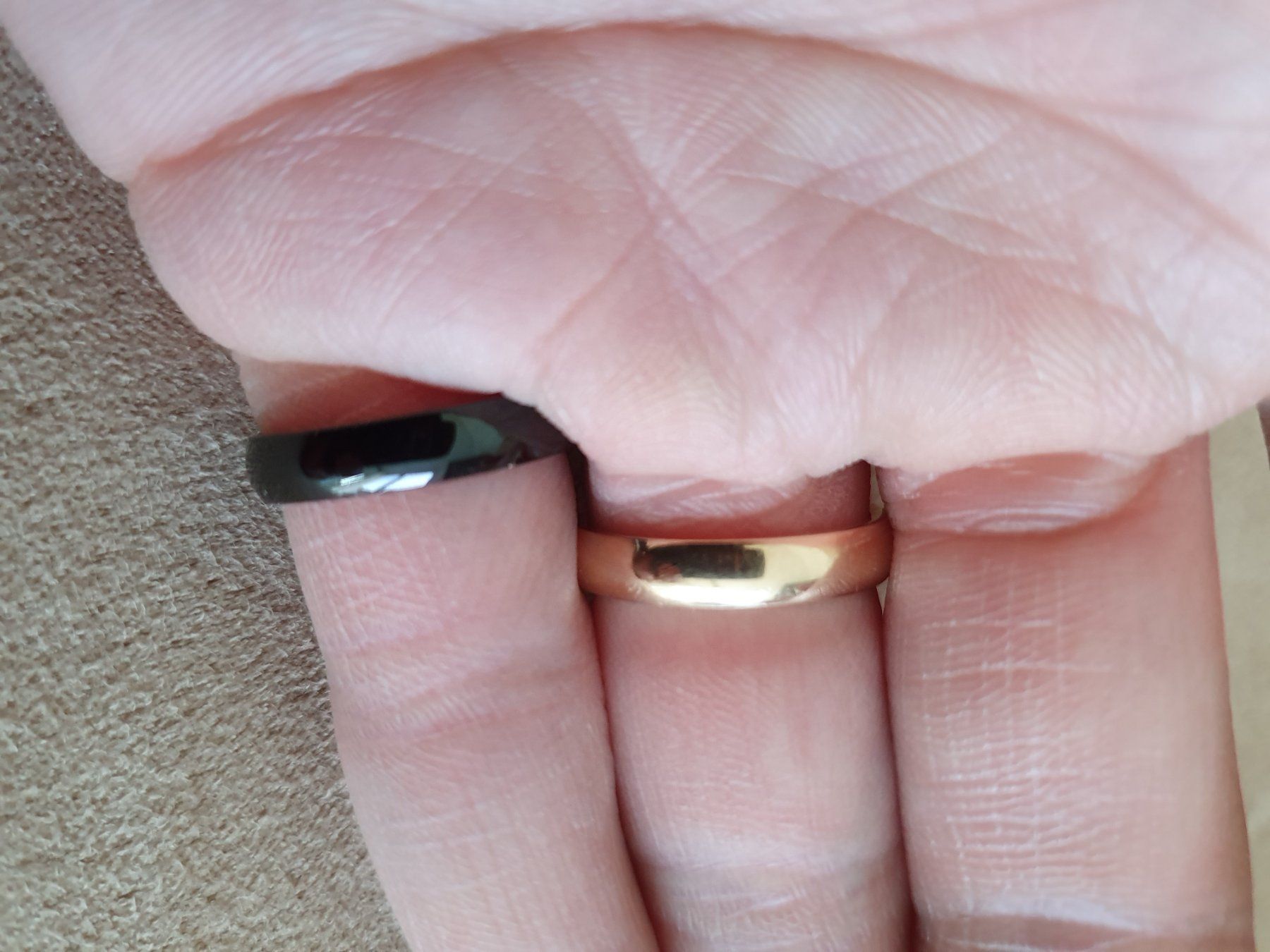 Ringe: Ring aus Metall ins Schwarz – Gebraucht aus Zürich von Leica.C89 2