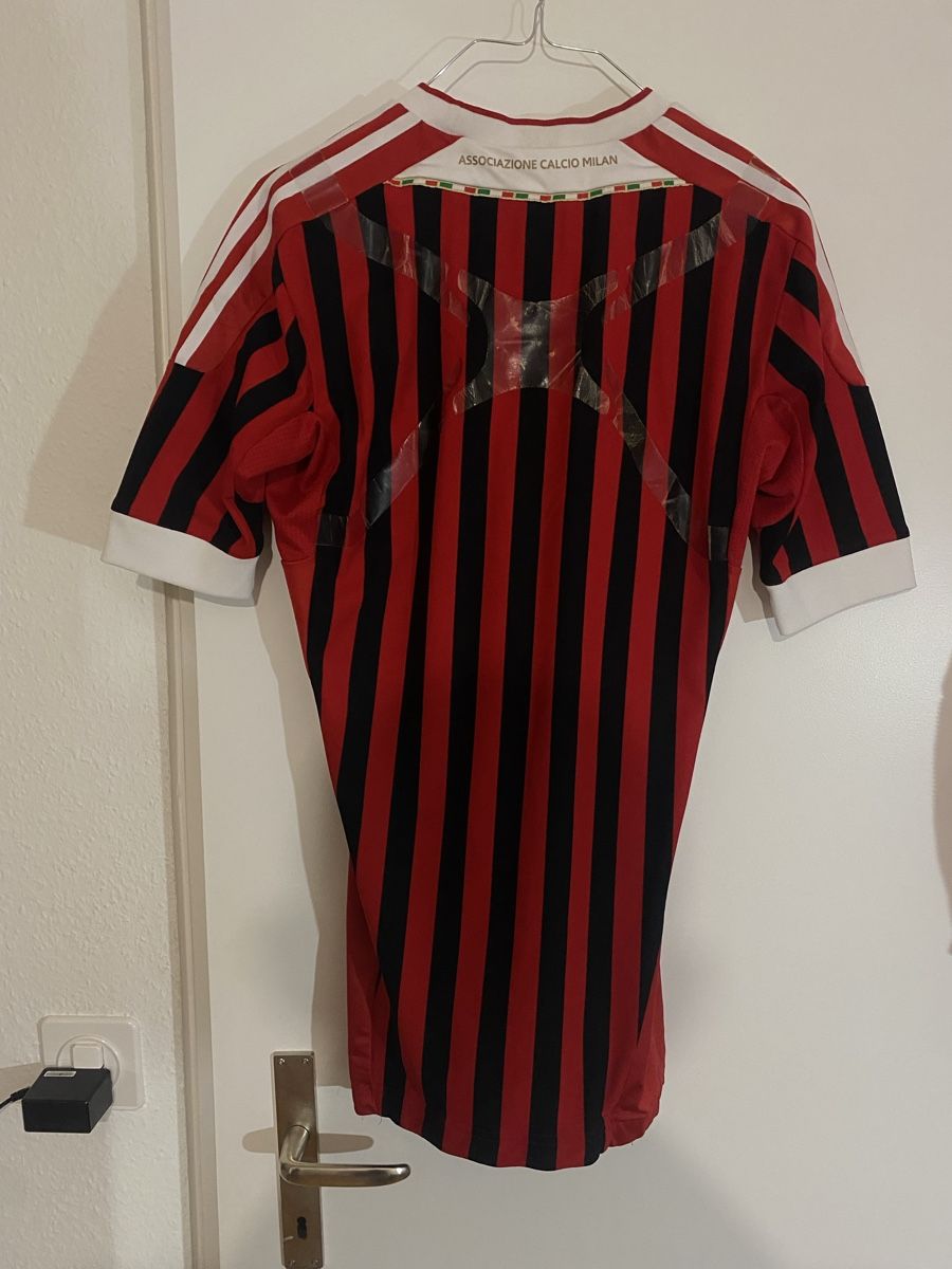 Adidas Canottiere & Pantaloni: AC Milan 2011 Adidas Authentic Player Issue – Usato da Schlieren venduto da MajinCorina 1