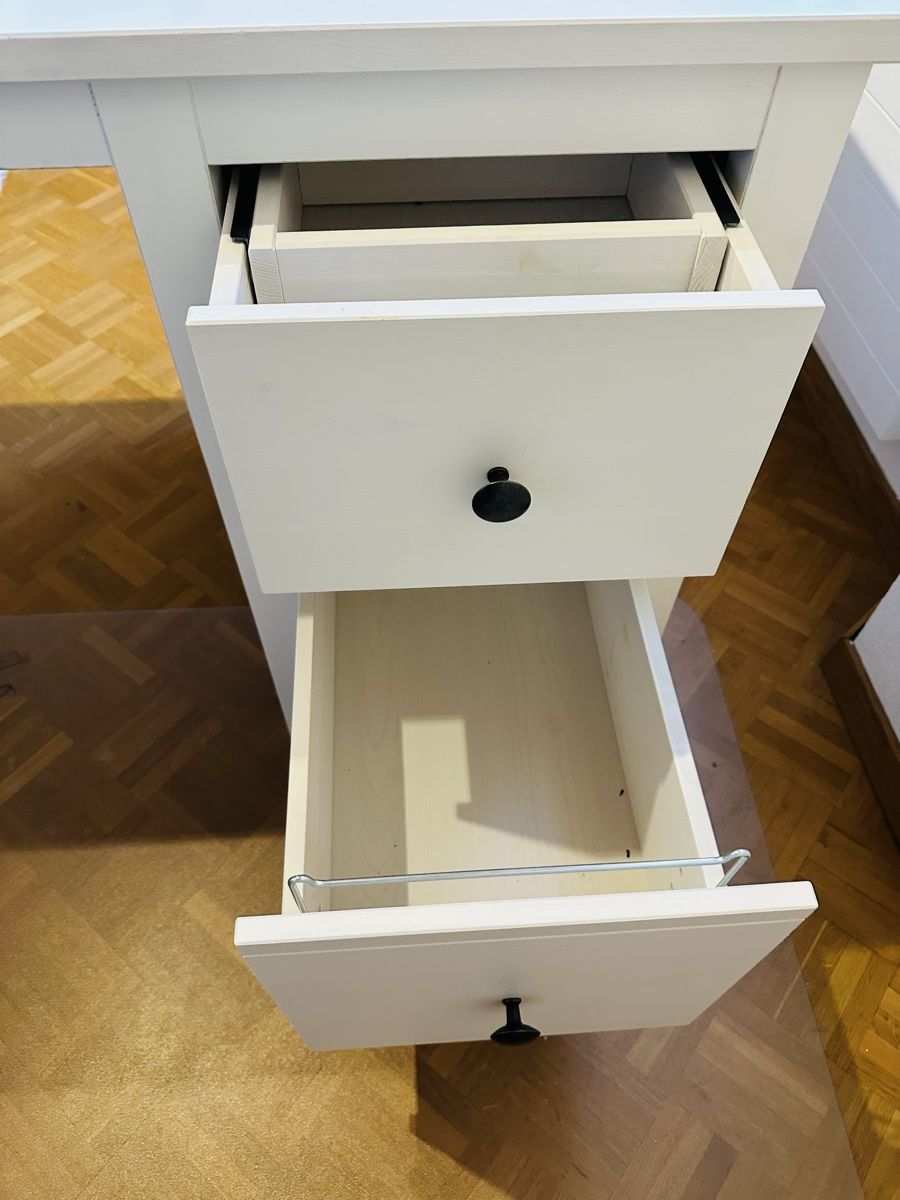 Ikea Bureaux: Schreibtisch – D'occasion à Biezwil par Suter389 3