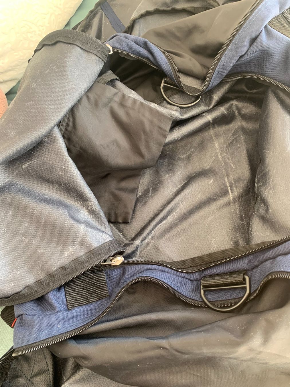 Eastpak Borse: Sac de voyage Eastpak – Usato da Senarclens venduto da Astra0759 3