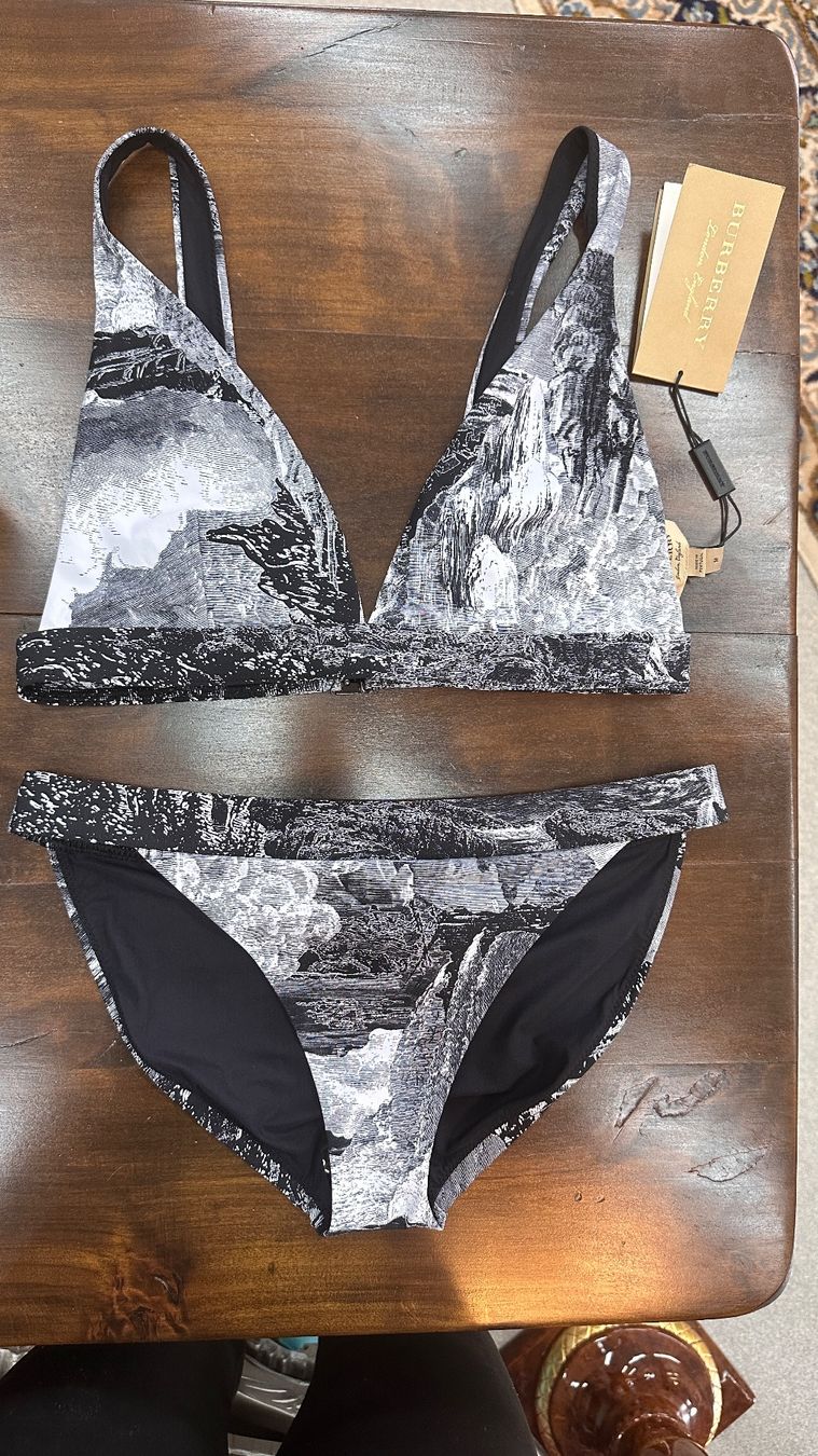 Burberry Costumi da bagno & Bikini: Burberry Bikini – Nuovo e nell'imballaggio originale da Lachen SZ venduto da HelvetiaLuxury 1