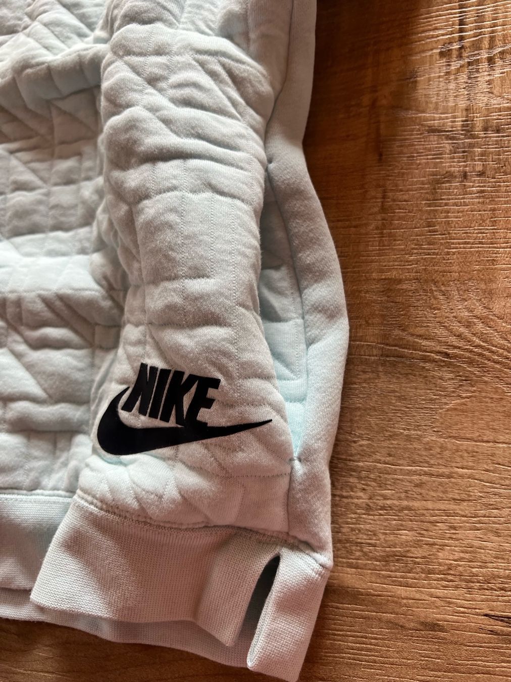 Nike Maglioni & Felpe: NIKE Kids Sweat-shirt – Usato da Genève venduto da Pingus2006 1