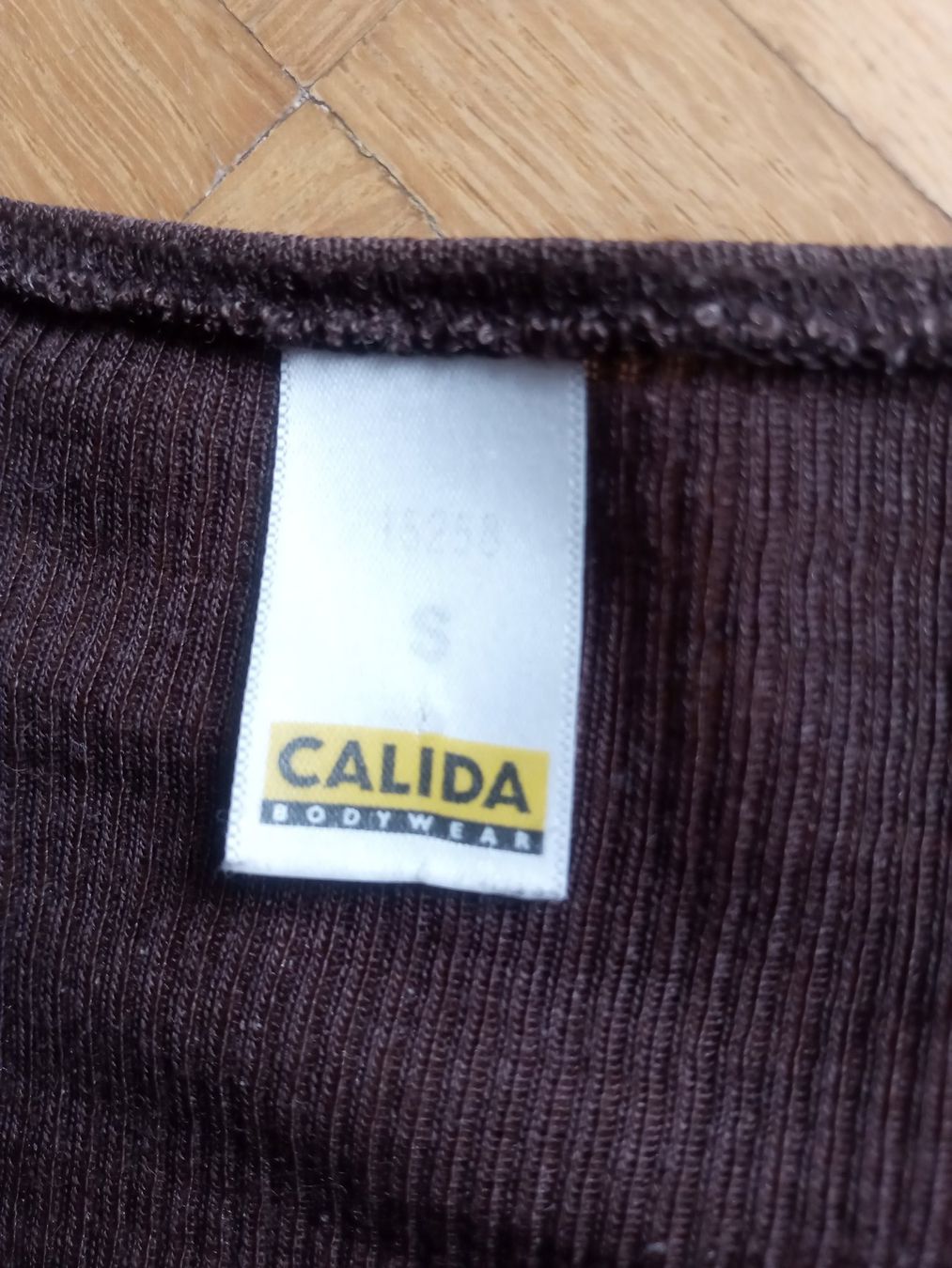 Calida Altra biancheria intima: Calida  Wool/Silk Unterhemd – Usato da Biel/Bienne venduto da Ganesh12 2