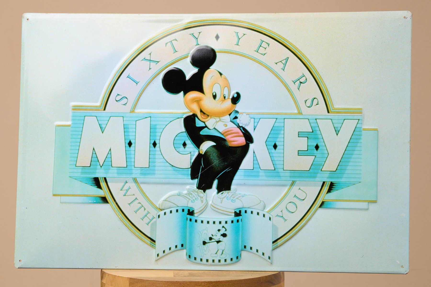 Schilder: Micky Maus Blechschild "60 Years" – Gebraucht aus Dübendorf von tho_v2cs
