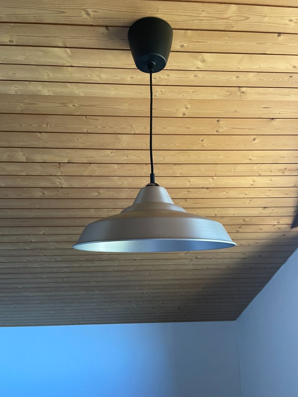 Lampadari & plafoniere: Elegante Deckenlampe aus Metall – Usato da Schmerikon venduto da die_8b8m