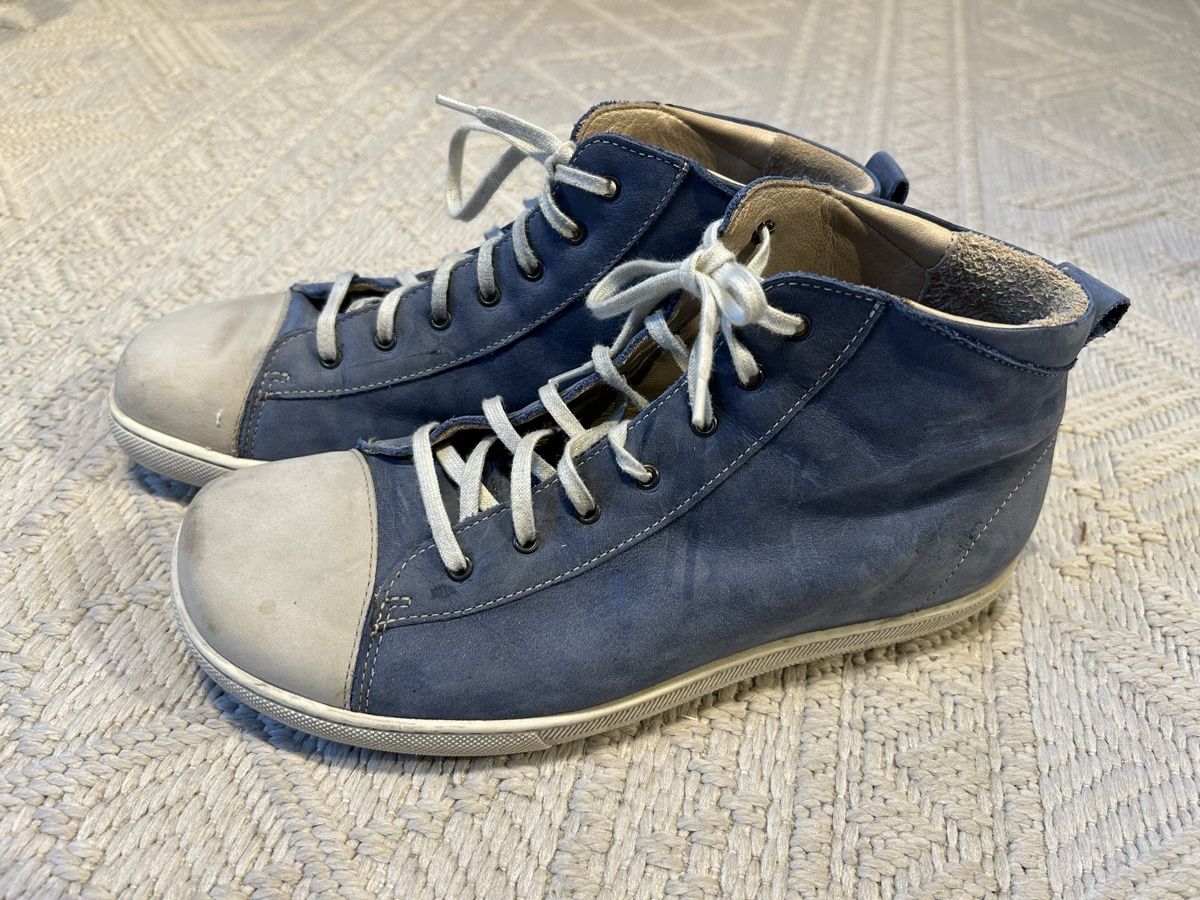 Scarpe da donna: Waldviertler Damenschuhe Grösse 39 – Usato da St. Gallen venduto da sus_br5y