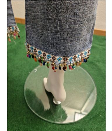 Jeans"NEU mit stickerei und perlen Gr 40