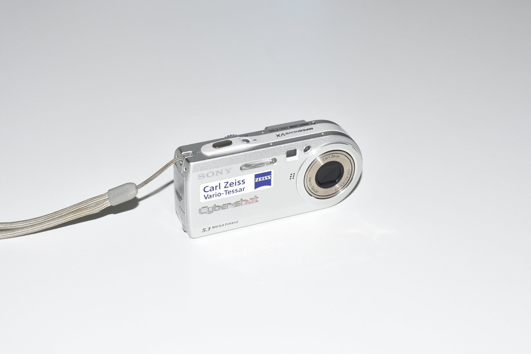 Sony Kamera: Sony Cyber-shot DSC-P100 5.1 MP CCD Sensor Digitalkamera – Gebraucht aus Dietikon von ruvostar