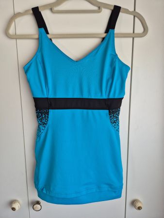 REEBOK  🖤💙  sport bh bustier top   Grösse S