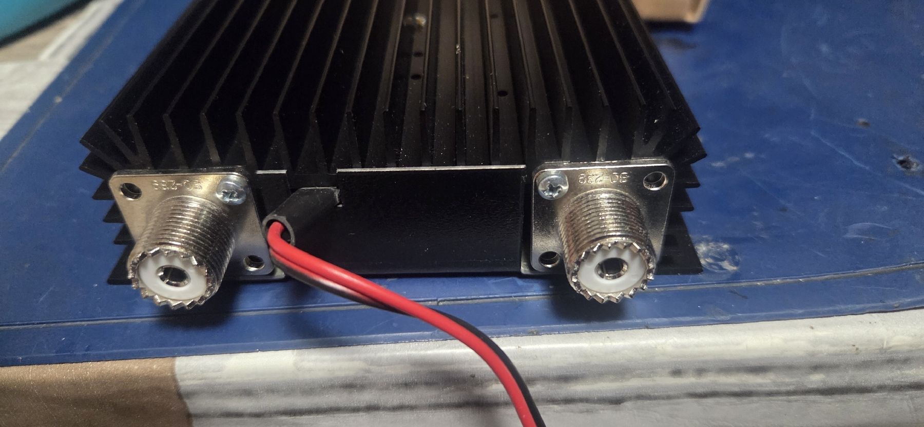Technique de radiocom: linear Amplifier – D'occasion à Holziken par Baumannd 2