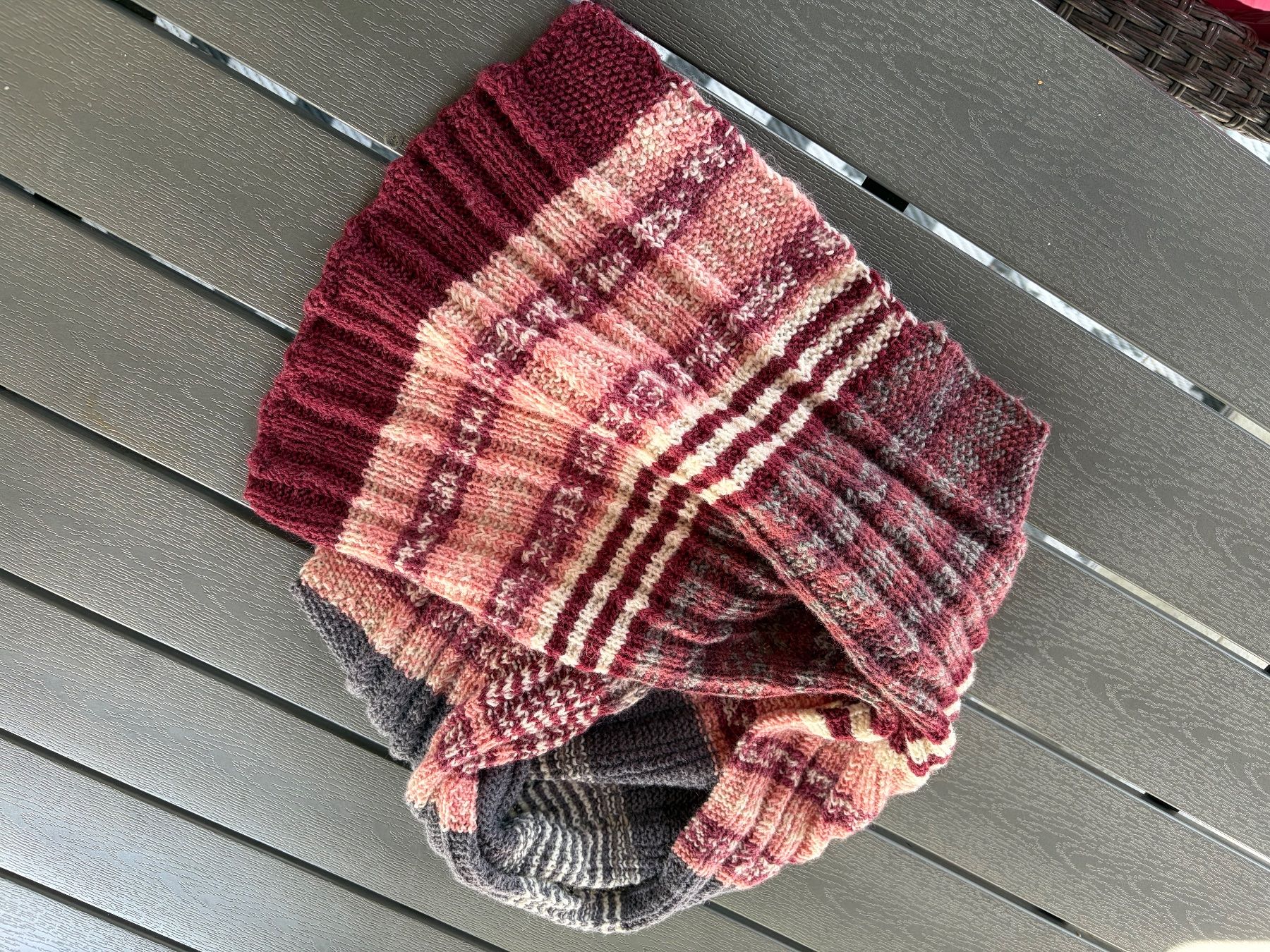 Foulard & Sciarpe: Selbst gestrickter Schal – Nuovo (secondo la descrizione) da Obergösgen venduto da Andre118 1
