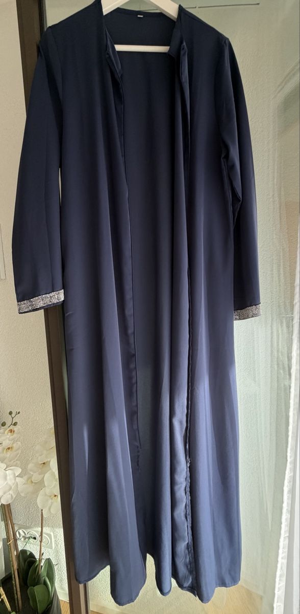 Robes: Robe longue bleue abaya taille unique – Neuf (Voir description) à Yverdon-les-Bains par hal_jq27 5