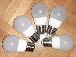 5xMegaman LED Classic 3,5W 220-240V 2800K DEC01 E27 warmweiß