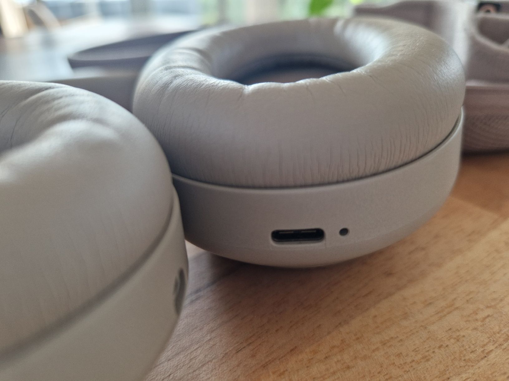 Sony Kopfhörer: Sony WH-1000XM4 beige – Gebraucht aus Lyss von katelisa 9