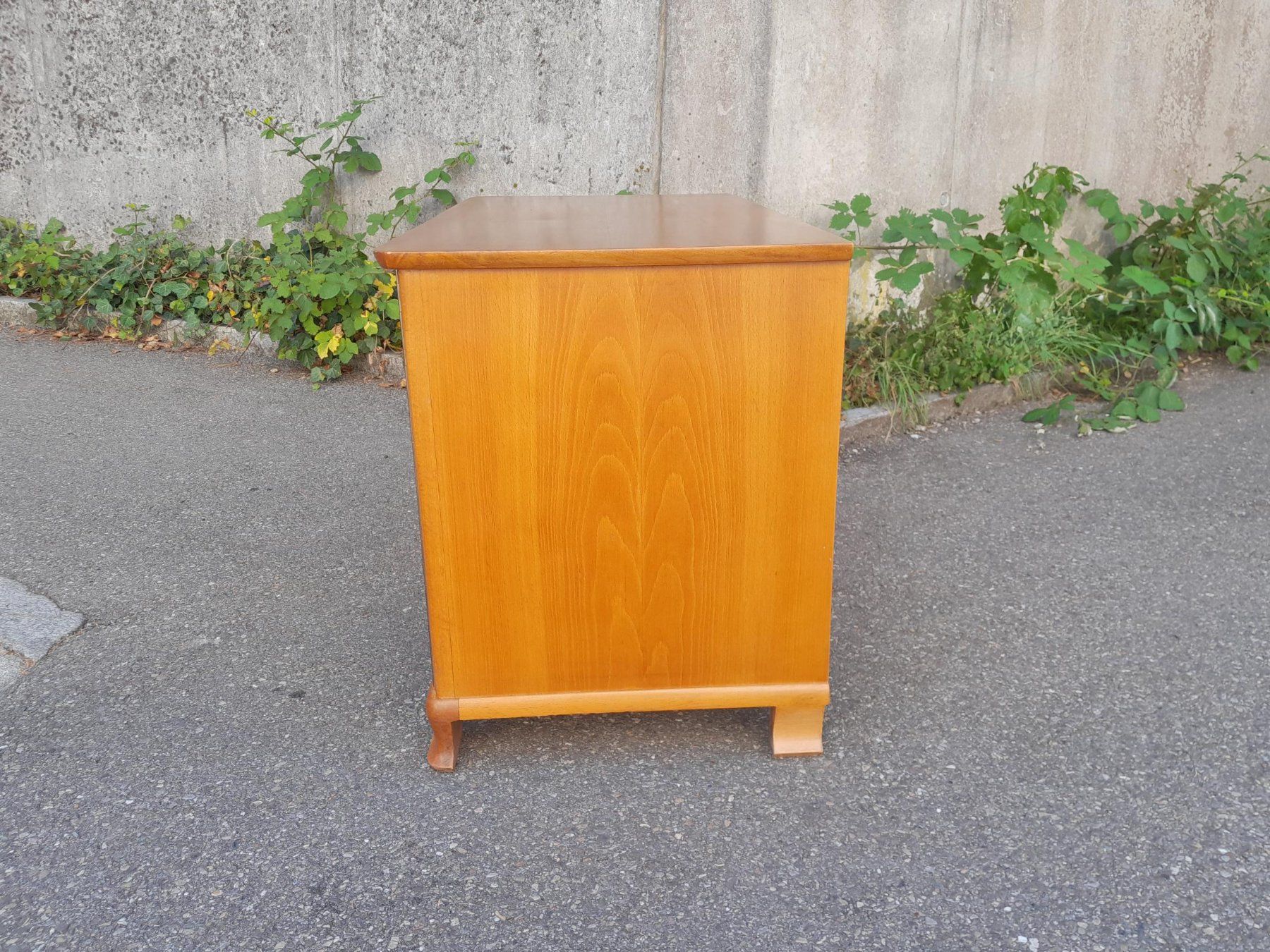 Kommoden: Vintage Kommode / Möbel / Sideboard – Gebraucht aus Männedorf von Bel-view 7