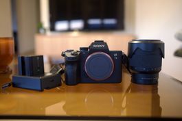 Sony Alpha 7 III Kit 28-70 f/3.5-5.6 OSS inkl. 1 zusatz Akku