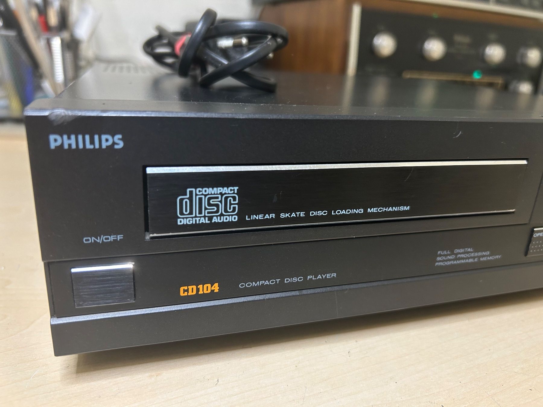 Philips Sistemi audio & multimediali: Philips CD104 – Usato da Baar venduto da AAT5 2