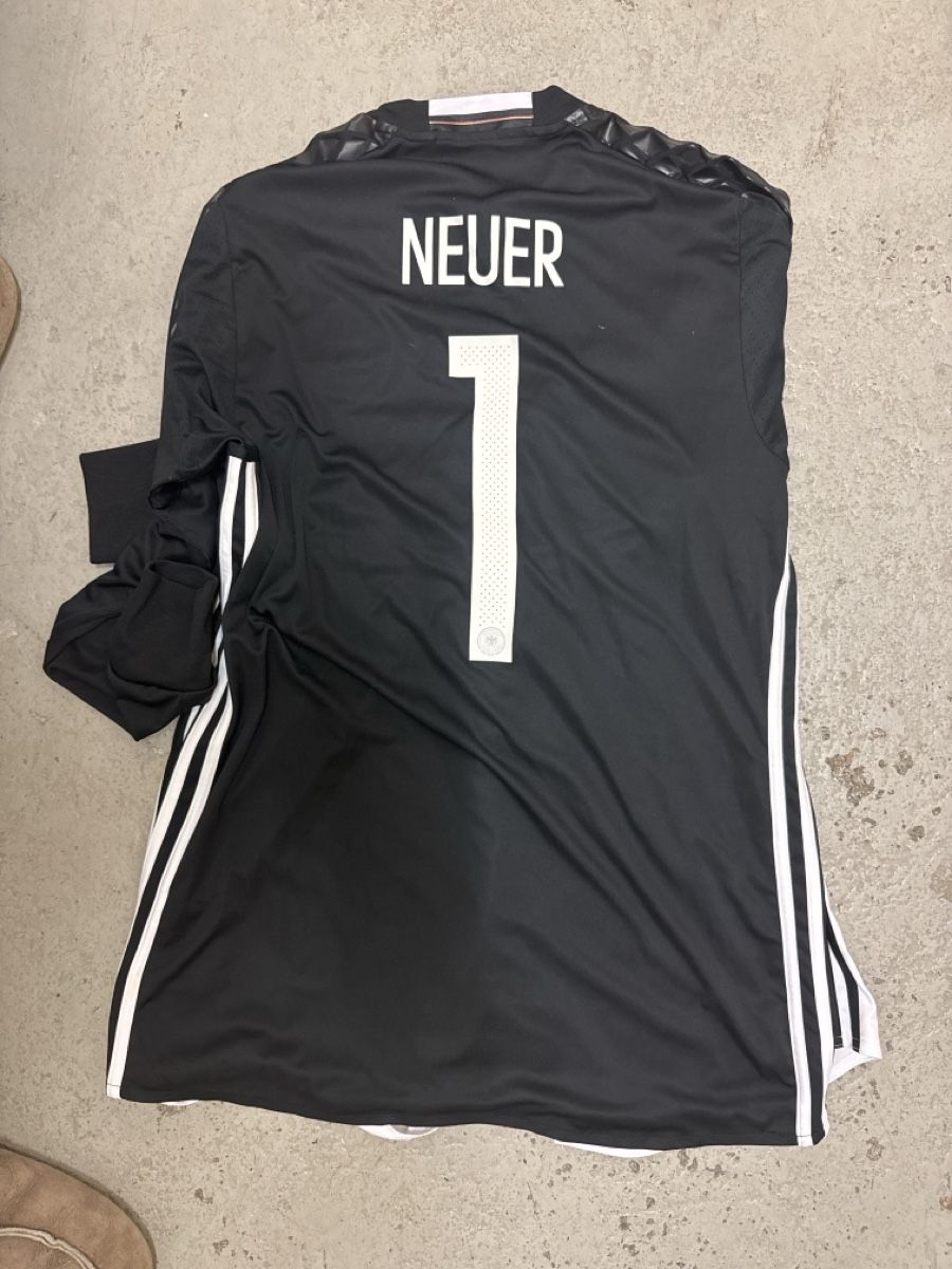 DFB Canottiere & Pantaloni: Manuel Neuer Trickot 2014 – Usato da Zürich venduto da constgemm 1