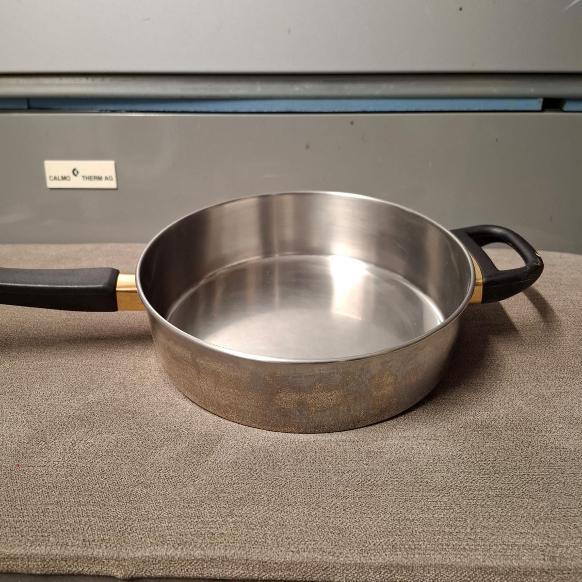 Cucine complete: Haushaltsartikel Box – Usato da Gretzenbach venduto da jan187 2